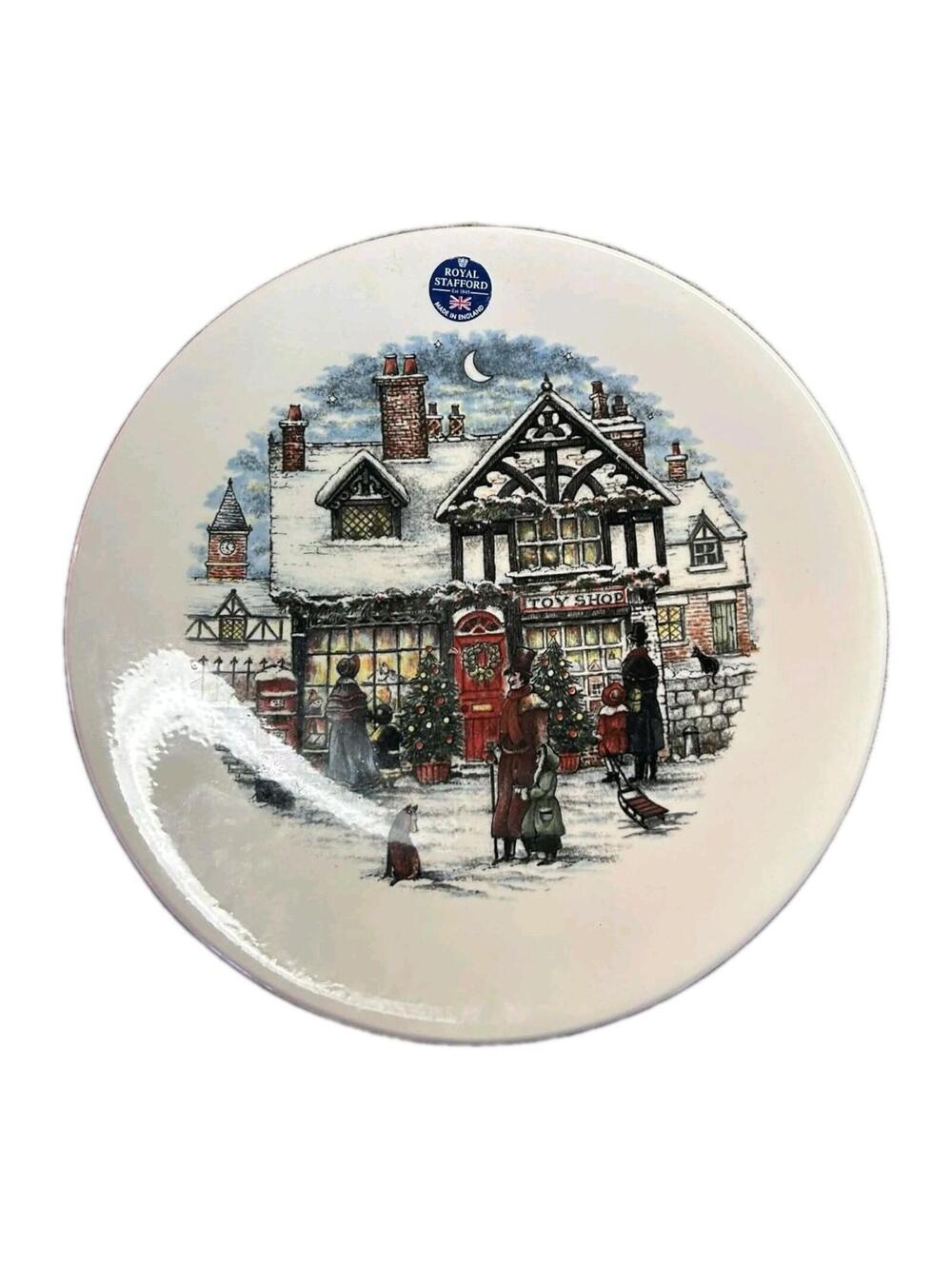 ROYAL STAFFORD CHRISTMAS TOY SHOP VILLAGE PASTA SERVING  BOWL 14" DiA.